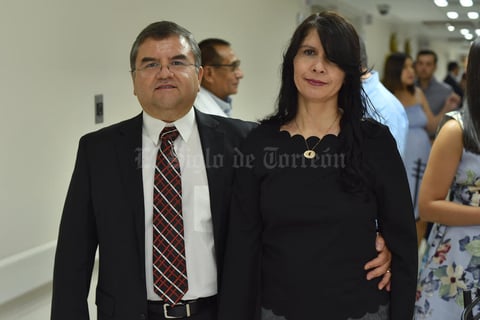 09052019 EN PAREJA.  Raymundo y Mirna.