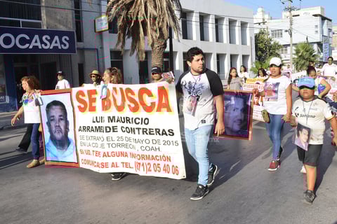 Madres de desaparecidos marchan en Torreón