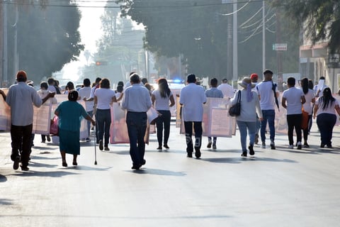 Madres de desaparecidos marchan en Torreón