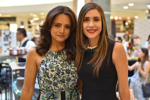 Paty y Gaby