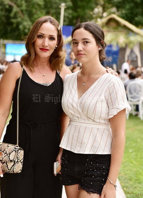 Lorena y Ana Paula