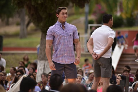 Pasarela 44