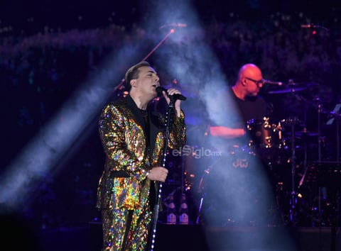 Cristian Castro regresó a la región para ofrecer el segundo concierto de su gira Mi tributo a Juan Gabriel.