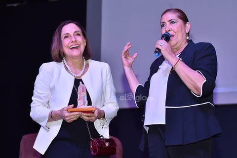 Fue reconocida por su participación.