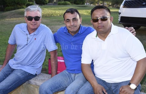 11052019 TORNEO DE GOLF.  César, Alejandro y Rolando.