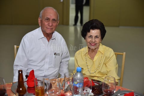 14052019 EN PAREJA.  Raymundo y María Rosa.