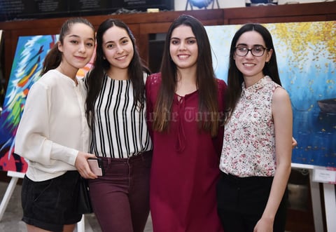 15052019 EN RECIENTE EXPOSICIóN.  Alma, Michel, Sofía y Mary Tere.