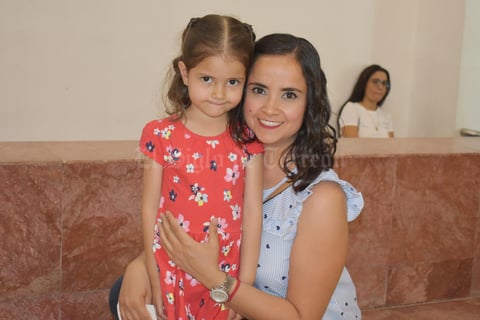 15052019 Vanessa y Sofía.