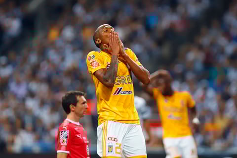 IMG_0714

MONTERREY, MEXICO - MAYO 15: Luis Quinones del Tigres en lamento durante el juego de ida de la semifinal del torneo Clausura 2019 de la Liga Bancomer MX en el estadio Bancomer BBVA el 15 de Mayo de 2019 en Monterrey, Mexico (Foto: Alfredo Lopez/JAM MEDIA)