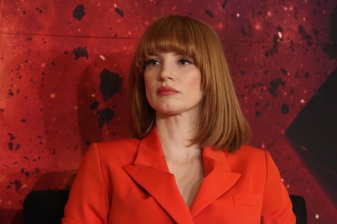 “El precio que puede tener llamarte una celebridad es que puedes decepcionar a las personas. A veces la gente lee sobre cosas que se escriben de mi vida privada y eso creo que hace que disfruten menos la experiencia cuando me ven en una película...