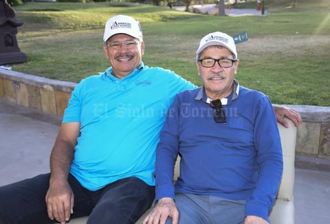 16052019 EN EL GOLF.   Baltazar e Ignacio.