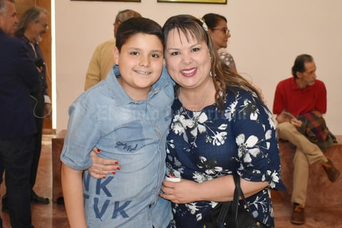 16052019 EN LA CAMERATA.  Diego y Humaya.