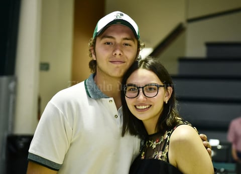 16052019 Amira Huereca y Deby Medrano.