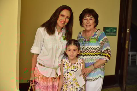 18052019 Mary, Luly y Victoria.
