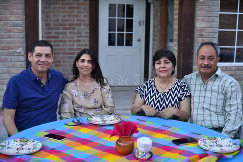 20052019 Ricardo, Sonia, Lupita y Víctor.