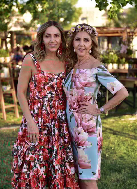 21052019 EN DESPEDIDA.  Scarlett y Kitty.