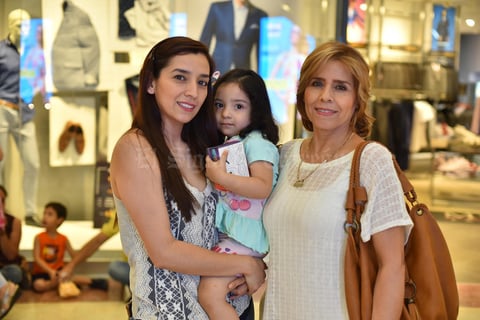 21052019 Adriana, Ángela y Patricia.