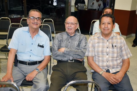 22052019 PRESENTACIóN DE LIBRO.  Jesús, Octavio y Humberto.