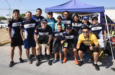 23052019 POSAN PARA LA CáMARA.  Equipo de atletismo Urban Runners.