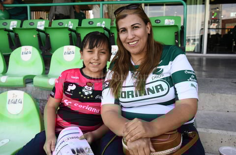 23052019 SANTISTAS.  Patricia y Ana Sofía.