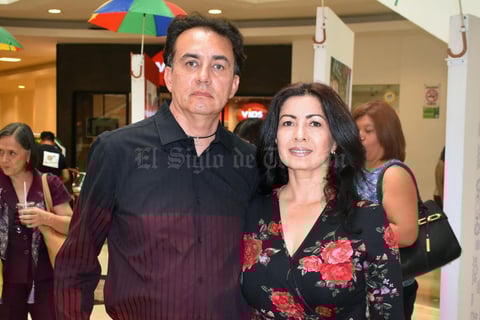 23052019 Fernando y Paty.