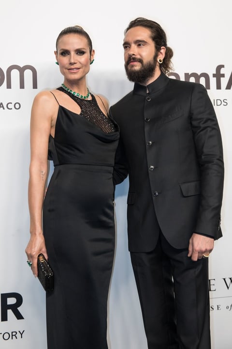 La modelo alemana Heidi Klum  posa junto a su prometido Tom Kaulitz.