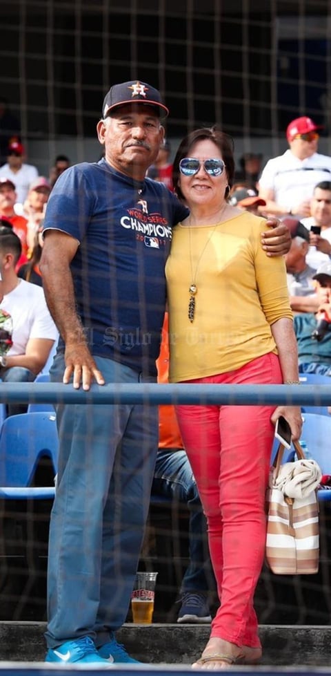 24052019 En pareja