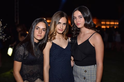 Maika, Priscilla y Ana Paula