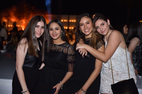 Sara, Katia, Paulina y Regina