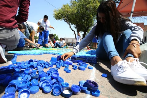 La recolección se llevó a cabo en la plaza Cuarto Centenario de Durango.