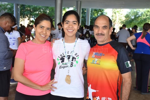 27052019 Familia Saeb Rosales.