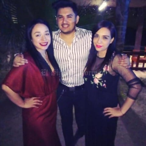 27052019 ENTRE AMIGOS.  Marcela Garza, Enrique Zúñiga y Fabiola Zavala.