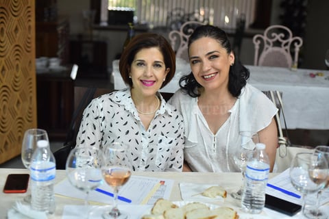 28052019 Elida y Adriana.