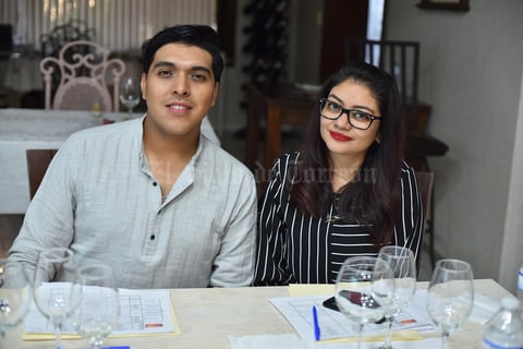 28052019 Guillermo y Liz.