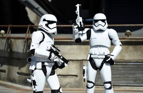 Galaxy's Edge ofrece un nuevo mundo en Disneyland