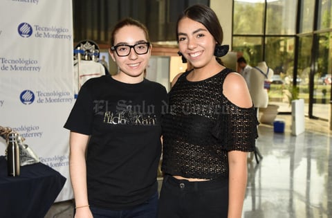 31052019 Deby y Paola.