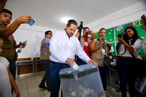 Otniel García Navarro, candidato de Morena a la Alcaldía de Durango.
