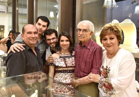 02062019 Soraya Mansur de Serhan, Elías Serhan Selim, Javier Serhan Mansur, Tamara Serhan Janbey, Jaafar Serhan Janbey y Elías Serhan Janbey.