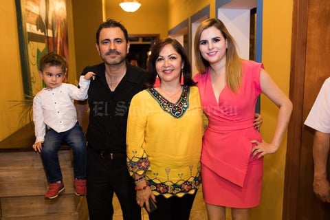 02062019 EN APERTURA.  Mayito Jiménez, Mario Jiménez, Cecilia Torres y Lupita Fajardo.