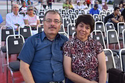 01062019 Pablo y Flor.