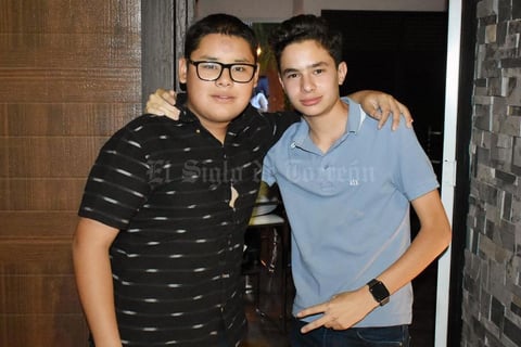 04062019 EN FIESTA DE XV AñOS.  Carlos Omar y Bernardo.