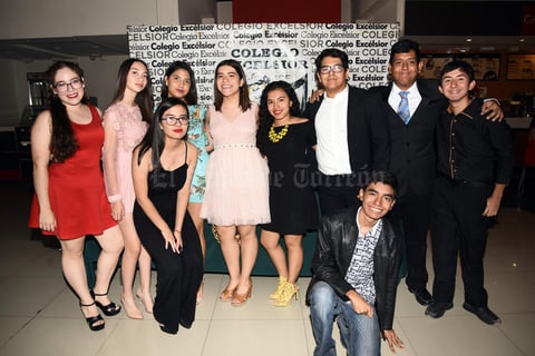 05062019 COMPAñEROS.  Estivalys, Mariana, Xóchitl, Lilia, Andrea, Fernanda, Jorge, Diego, David y Diego.