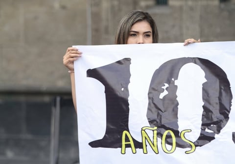 Se manifestaron a las afueras de Palacio Nacional.