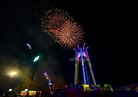 Entre juegos pirotécnicos, música y un gran ambiente comenzó la Feria Nacional Gómez Palacio en su edición número 55.