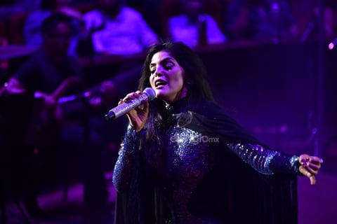 El lugar congregó a miles de espectadores quienes bailaron y cantaron con la propuesta musical de la llamada 'Reina grupera'.