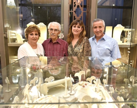 Soraya, Elías, Elizabeth y Alberto
