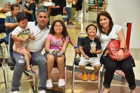 08062019 Carlos y Nora.