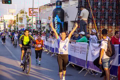 Con una mañana fresca de domingo dio inicio el evento, poco a poco subió la temperatura.