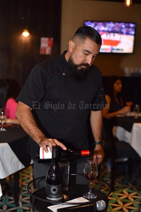 10062019 CENA MARIDAJE.  Javier Nava.