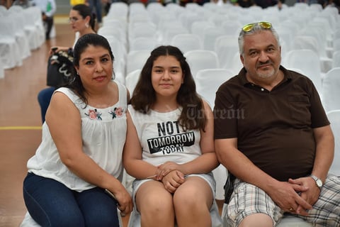 12062019 Adriana, Marlene y Luis Armando.